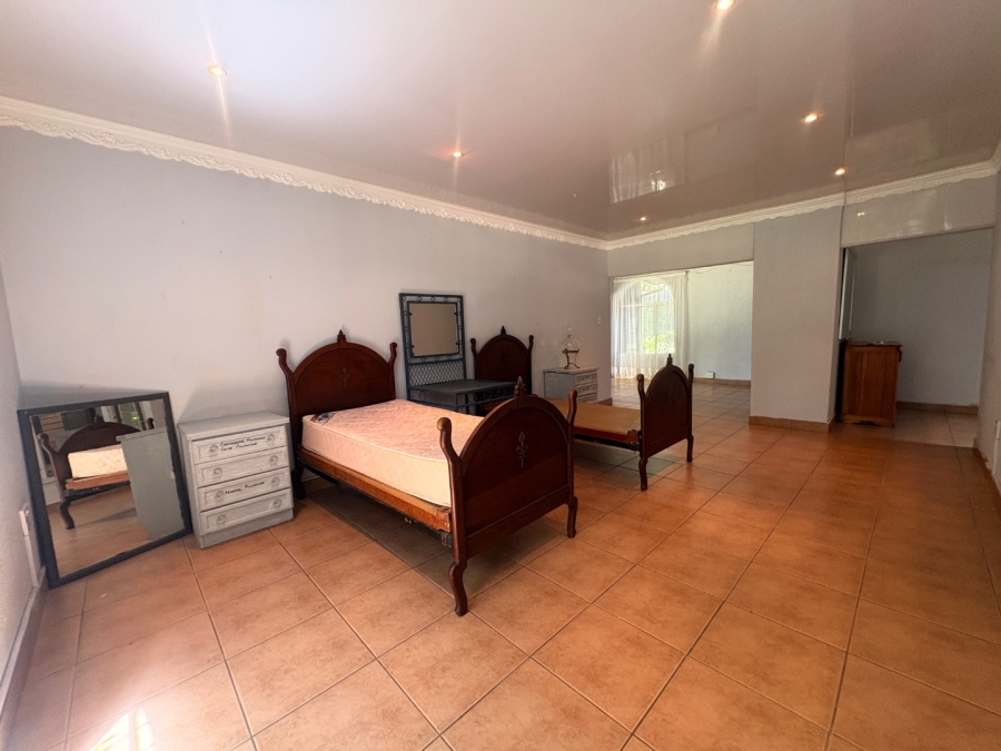 4 Bedroom Property for Sale in Flamwood North West
